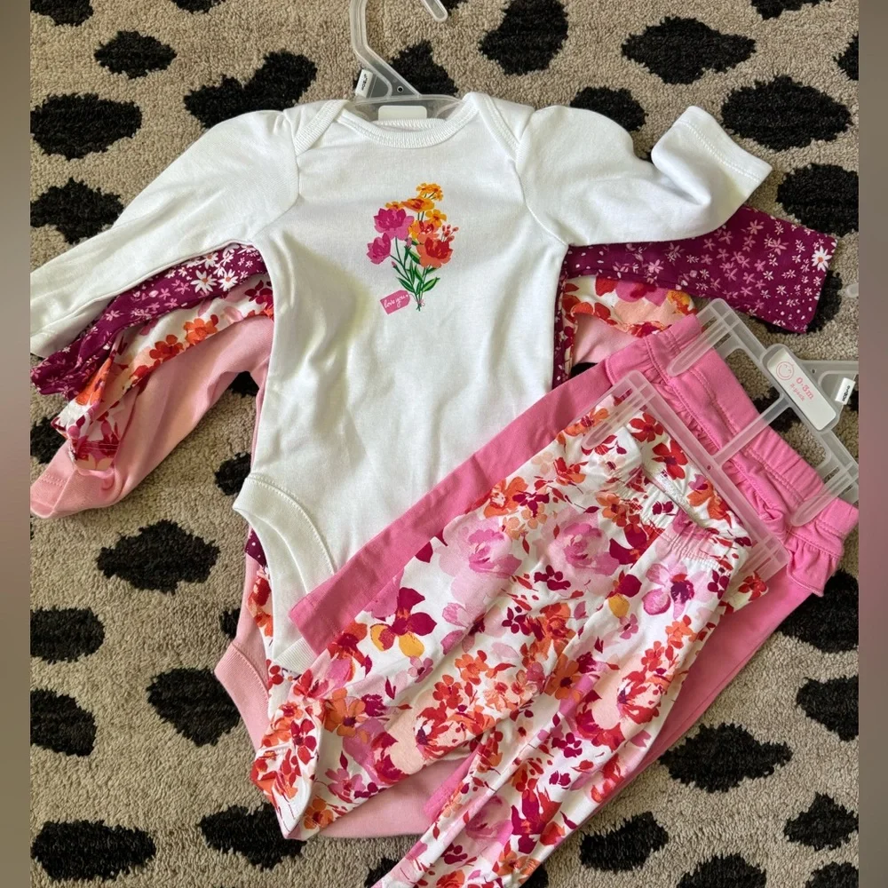 Assorted Baby Girl Clothing Bundle. All brand new with tags sizes 0-6 months. - Picture 6 of 9